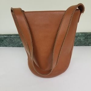 Universal Thread bucket purse